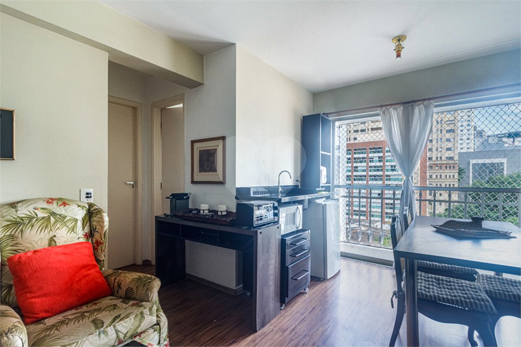 Apartamento à venda com 2 quartos, sendo 1 suíte, em Itaim Bibi, São Paulo, SP