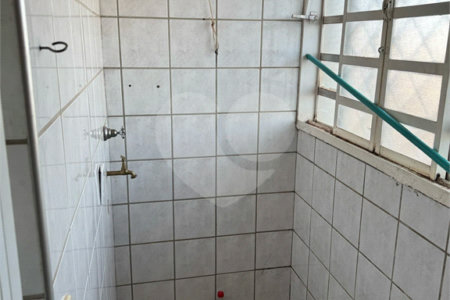 Apartamento à venda com 2 quartos em Parque Laranjeiras, Araraquara, SP