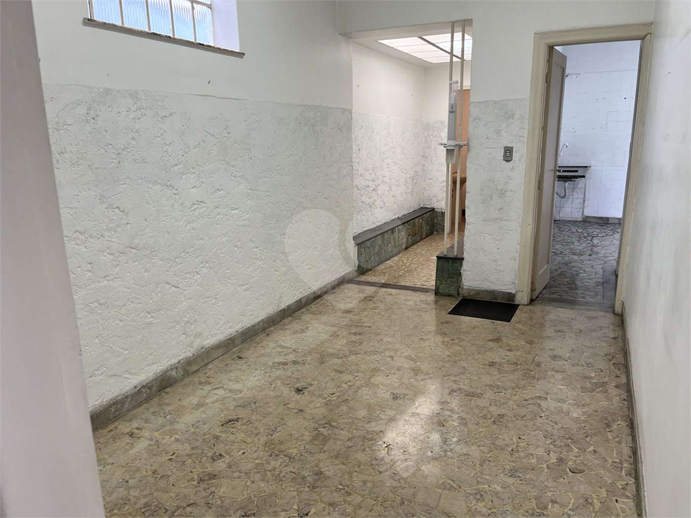 Sobrado à venda com 4 quartos, sendo 1 suíte, em Liberdade, São Paulo, SP