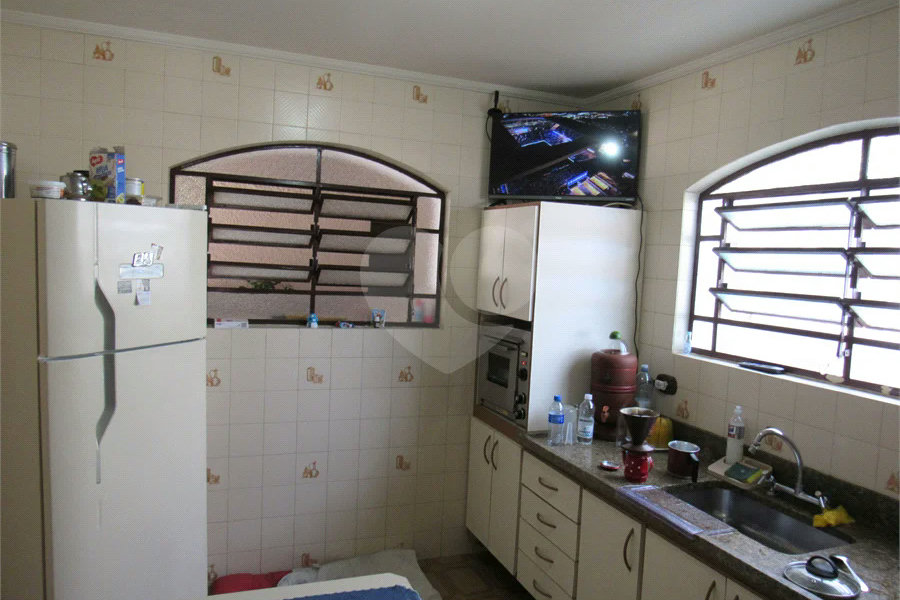 Casa à venda com 3 quartos, sendo 1 suíte,  no condomínio Casa, São Paulo - SP