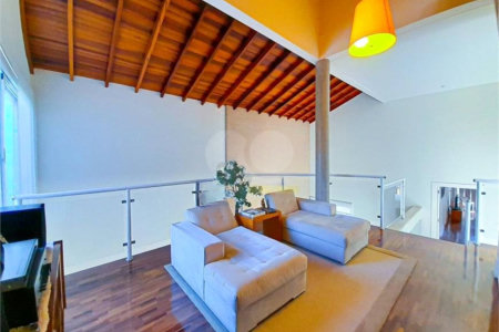 Casa à venda com 3 suítes em Jardim Franca, São Paulo, SP
