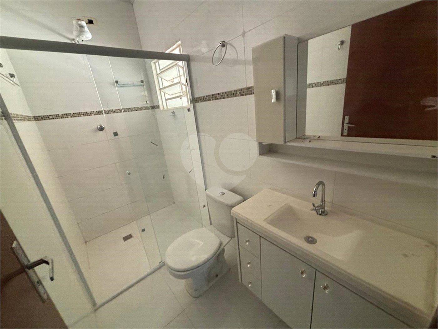 Casa à venda com 2 quartos, sendo 1 suíte, em Jardim Nair Maria, Salto, SP