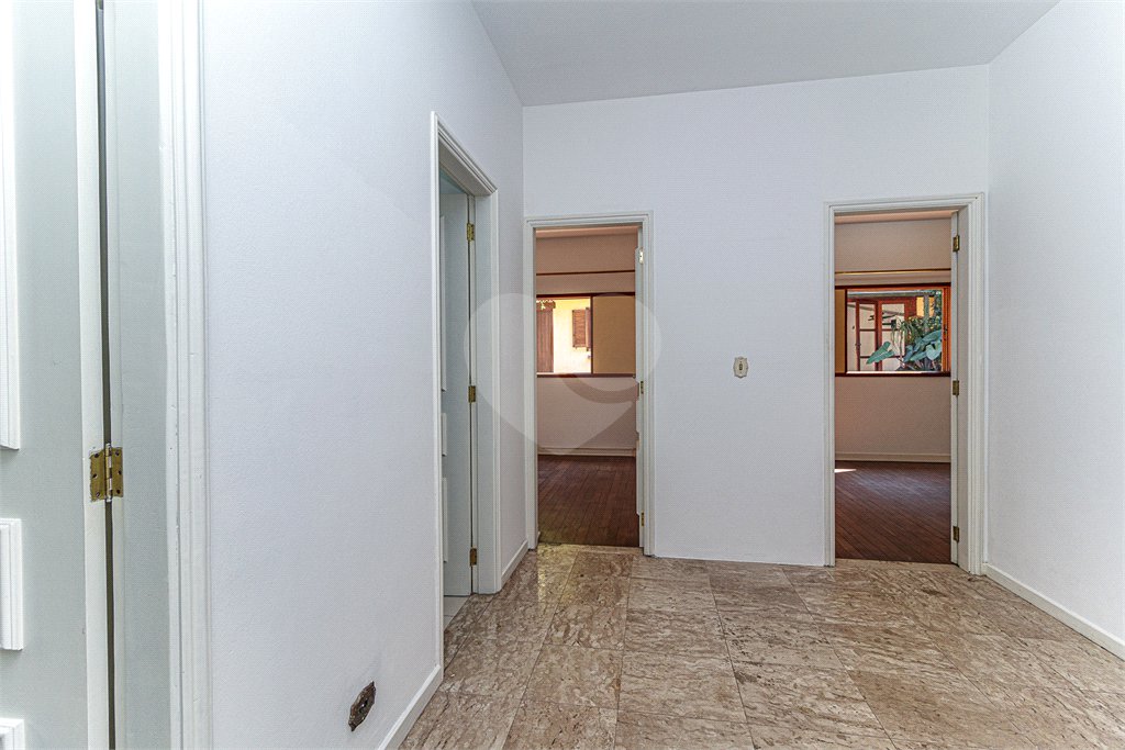Casa Térrea à venda com 4 quartos, sendo 1 suíte, em Jardim Marajoara, São Paulo, SP