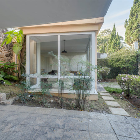 Casa à venda com 4 quartos, sendo 2 suítes, em Chácara Monte Alegre, São Paulo, SP