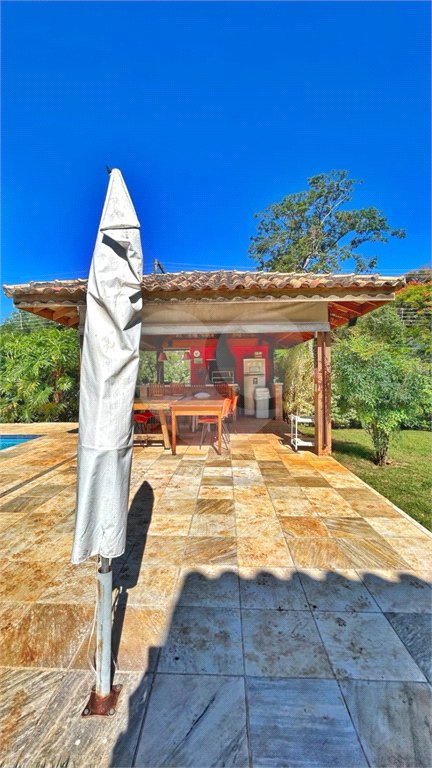 Villagio à venda com 5 quartos, sendo 3 suítes, em Vila Petrópolis, Atibaia, SP