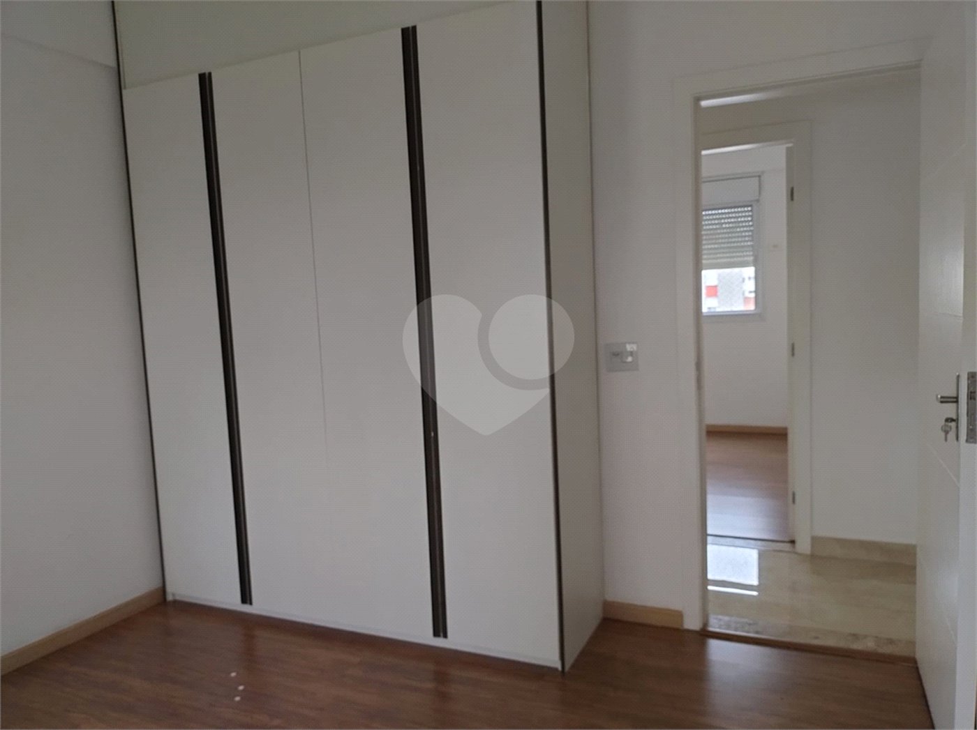 Apartamento à venda ou para alugar com 3 suítes em Indianópolis, São Paulo, SP
