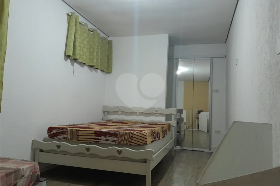 Casa à venda com 4 quartos em Vila Gustavo, São Paulo, SP