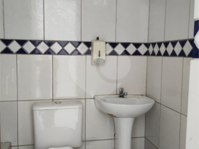 Prédio à venda com 4 quartos em Vila Guilherme, São Paulo, SP