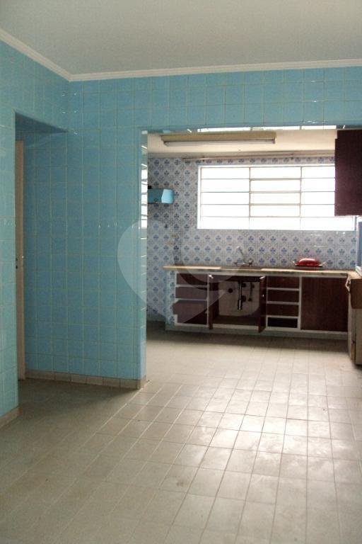 Casa à venda com 3 quartos, sendo 1 suíte, em Vila Mariana, São Paulo, SP