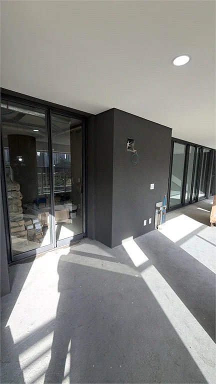 Apartamento à venda com 4 suítes em Vila Cordeiro, São Paulo, SP