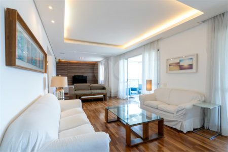 Apartamento à venda com 3 suítes em Brooklin, São Paulo, SP