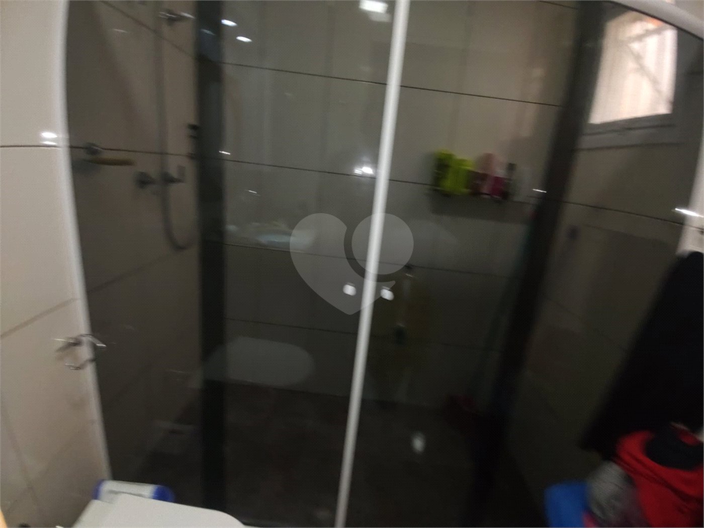 Casa à venda com 3 suítes no condomínio Morada das Hortênsias, São Paulo - SP