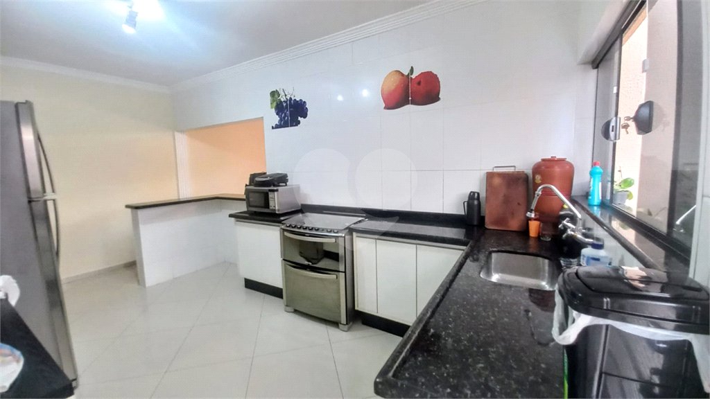 Casa à venda com 3 quartos, sendo 1 suíte,  em Jardim Residencial Martinez, Sorocaba, SP