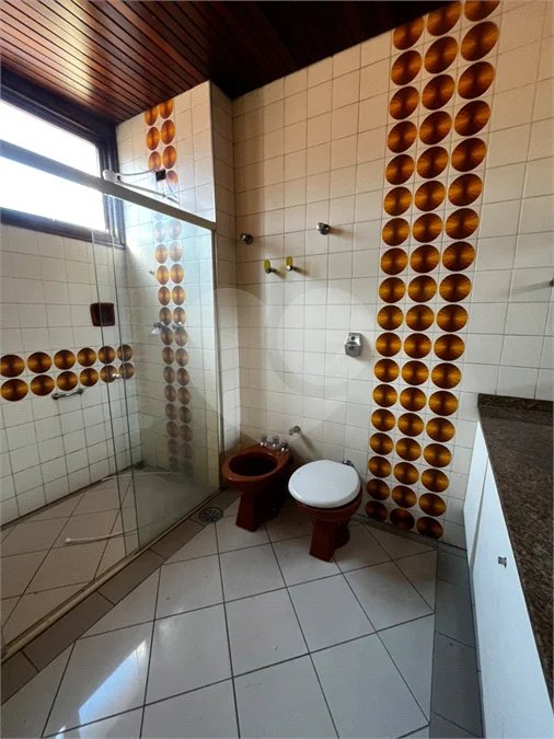 Sobrado à venda com 3 quartos, sendo 1 suíte, em Rolinópolis, São Paulo, SP