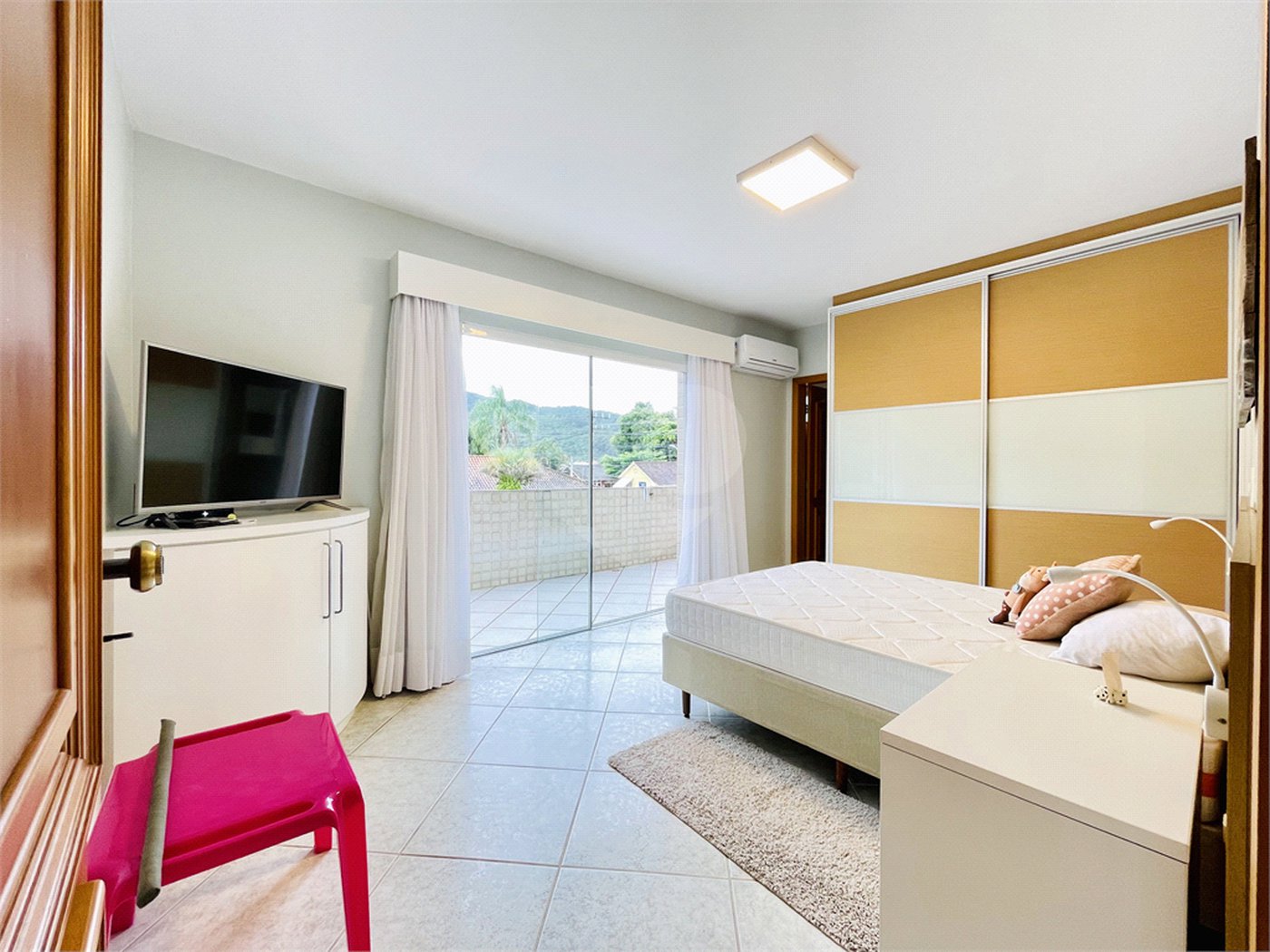 Casa à venda com 5 suítes no Centro, Porto Belo, SC