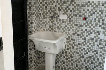 Sobrado à venda com 2 suítes em Residencial Jardins da Catalunha, Atibaia, SP