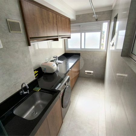 Apartamento à venda com 3 quartos, sendo 1 suíte, em Jardim Vazani, São Paulo, SP