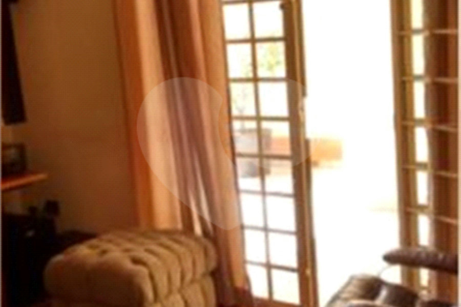 Sobrado à venda com 3 quartos, sendo 1 suíte, em Horto, São Paulo, SP