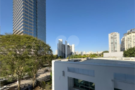 Sala para alugar em Vila Cordeiro, São Paulo, SP