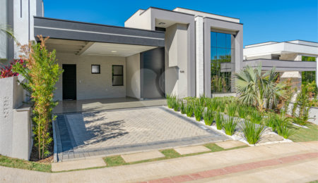 Casa à venda com 3 quartos, sendo 1 suíte,  no condomínio Residencial London Park, Indaiatuba - SP