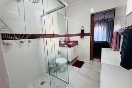 Casa à venda com 4 quartos, sendo 2 suítes, no condomínio Carmen Blanco, Sorocaba - SP