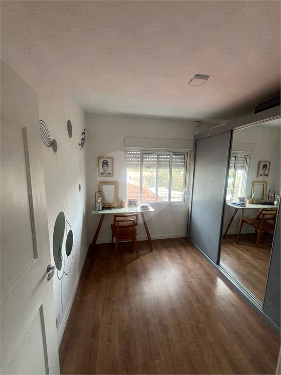 Sobrado à venda com 3 quartos, sendo 1 suíte, em Vila Irmãos Arnoni, São Paulo, SP