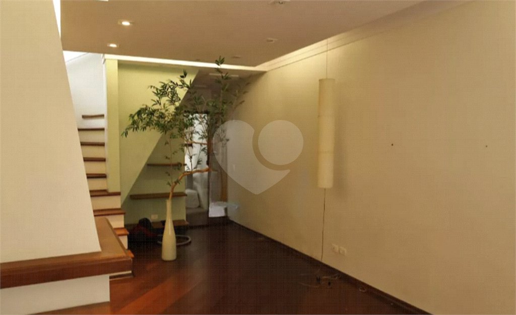 Casa à venda com 3 quartos, sendo 2 suítes, em Santana, São Paulo, SP