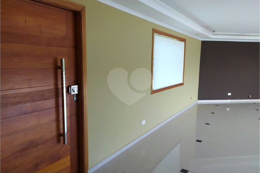 Casa à venda com 4 suítes no condomínio Parque Imperial, Mairiporã - SP