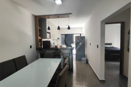Casa à venda com 2 quartos em Residencial Villaggio Di Capri, Itapetininga, SP