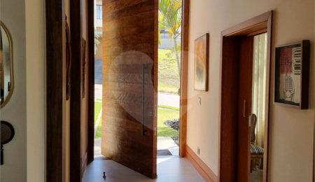 Casa à venda com 3 suítes no condomínio Campo de Toscana, Vinhedo - SP