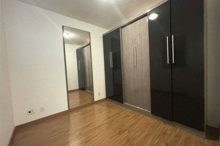 Apartamento à venda com 2 quartos em Jardim Monte Alegre, São Paulo, SP
