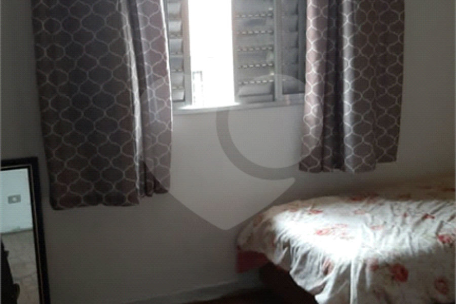 Sobrado à venda com 2 quartos em Vila Medeiros, São Paulo, SP