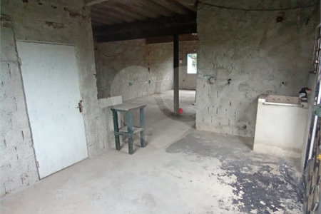 Casa à venda com 2 quartos em Campo Grande, Rio de Janeiro, RJ