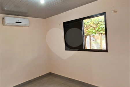 Casa à venda com 3 quartos, sendo 1 suíte, no Centro, Ponta Porã, MS