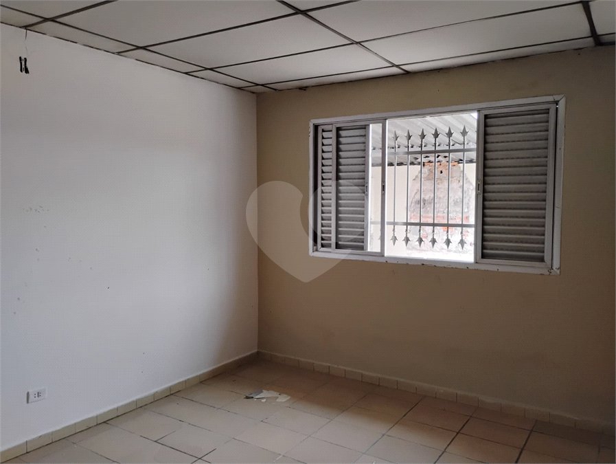 Sobrado à venda com 3 quartos, sendo 1 suíte,  em Jardim Jabaquara, São Paulo, SP