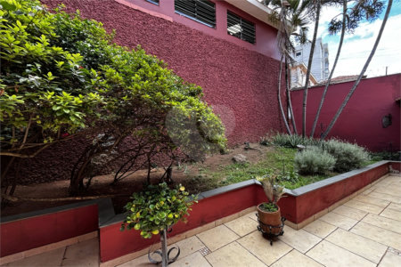 Sobrado à venda com 4 quartos, sendo 1 suíte, em Vila Ester (zona Norte), São Paulo, SP