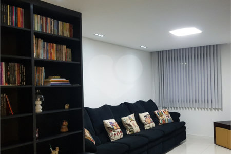 Cobertura à venda com 4 quartos, sendo 3 suítes, em Água Fria, São Paulo, SP