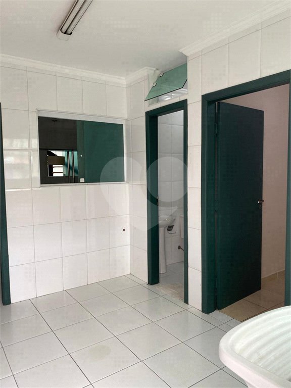 Sobrado à venda com 3 quartos, sendo 1 suíte, em Vila Lageado, São Paulo, SP