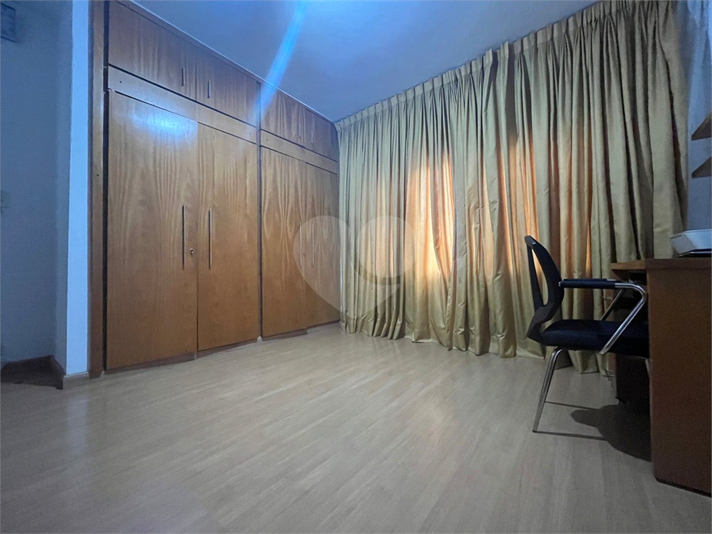 Casa à venda com 4 quartos, sendo 3 suítes, em Jardim França, São Paulo, SP