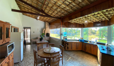 Sítio à venda com 2 suítes em Ouro Fino, Santa Isabel, SP