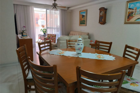 Apartamento à venda com 3 quartos, sendo 1 suíte, no Centro, São Roque, SP