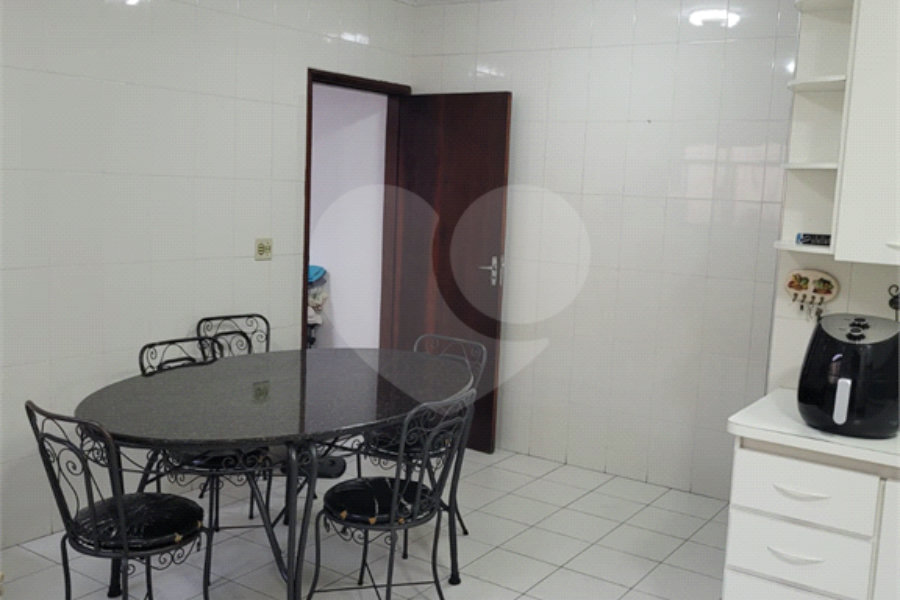 Sobrado à venda com 2 suítes em Limão, São Paulo, SP