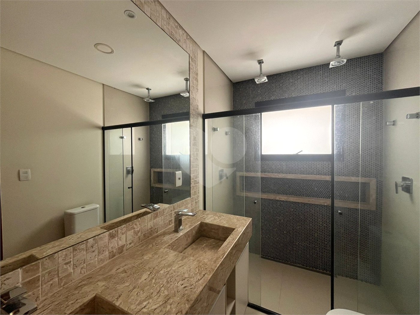 Casa à venda ou para alugar com 4 quartos, sendo 3 suítes, no condomínio Jardim Reserva Bom Viver de Indaiatuba, Indaiatuba - SP