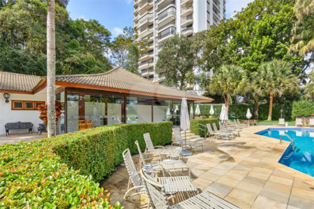 Apartamento à venda com 4 suítes em Santo Amaro, São Paulo, SP