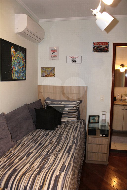 Sobrado à venda com 3 suítes em Vila Mazzei, São Paulo, SP