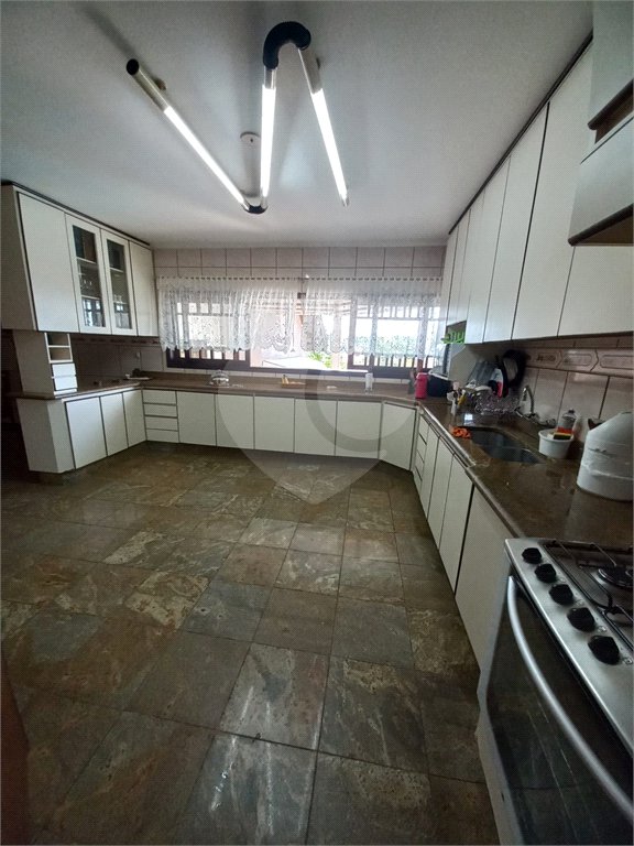 Casa à venda com 4 suítes no condomínio Aruã, Mogi das Cruzes - SP