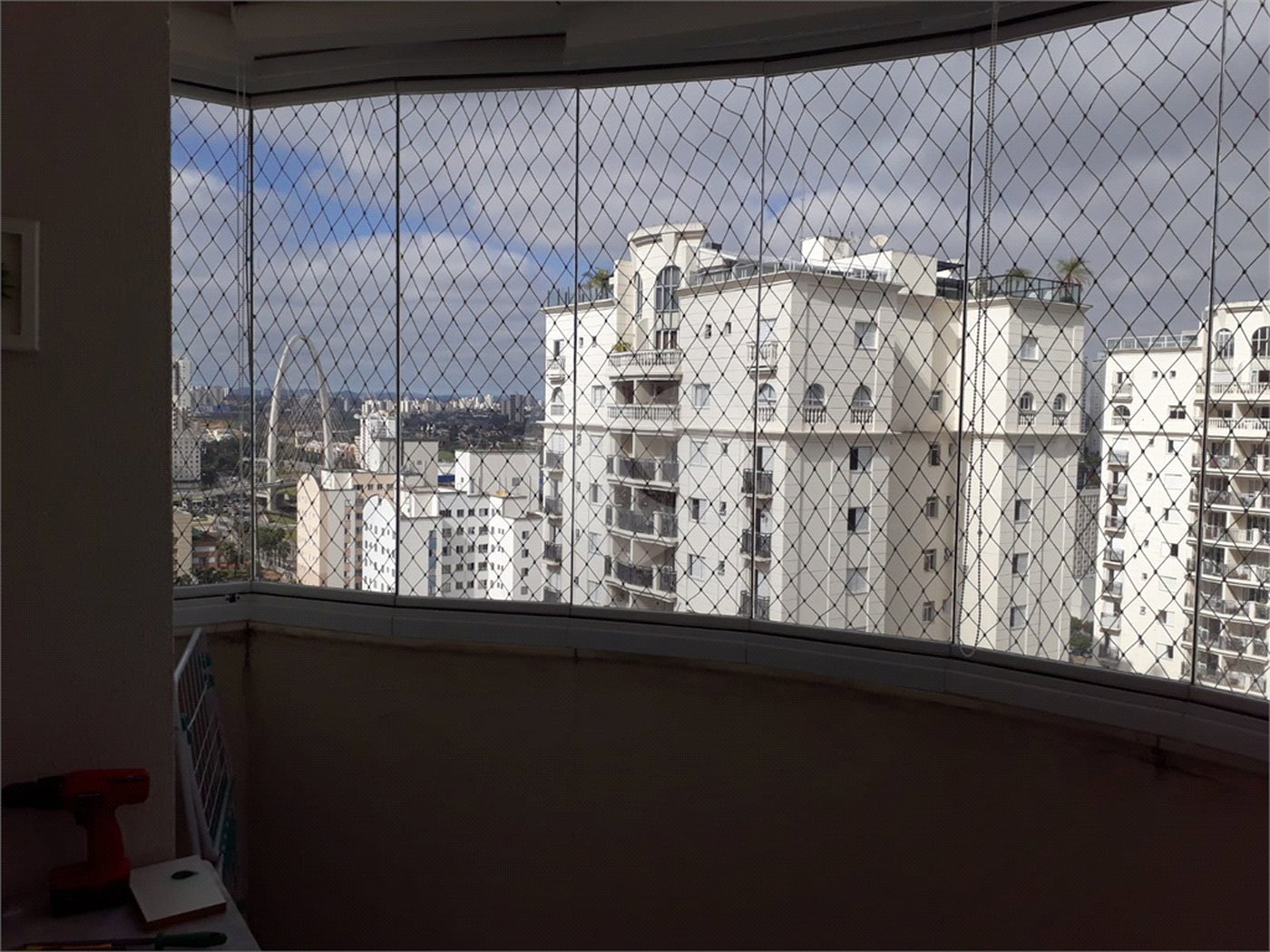 Apartamento à venda com 3 quartos, sendo 1 suíte, em Jardim Esplanada, São José dos Campos, SP