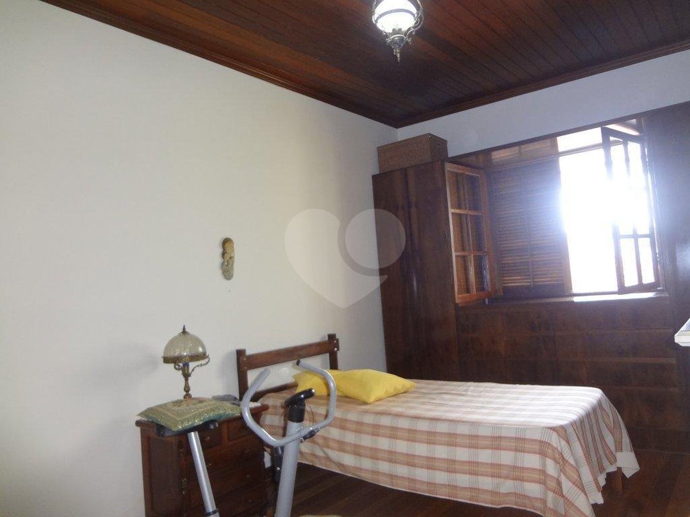 Sobrado à venda com 5 quartos, sendo 1 suíte, em Santana, São Paulo, SP
