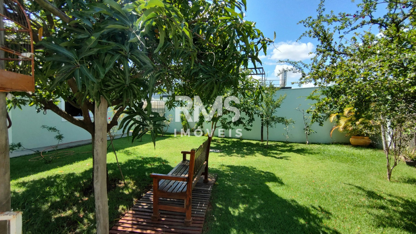 Casa à venda com 4 suítes no condomínio Parque Chapada DE Itu, Itu - SP