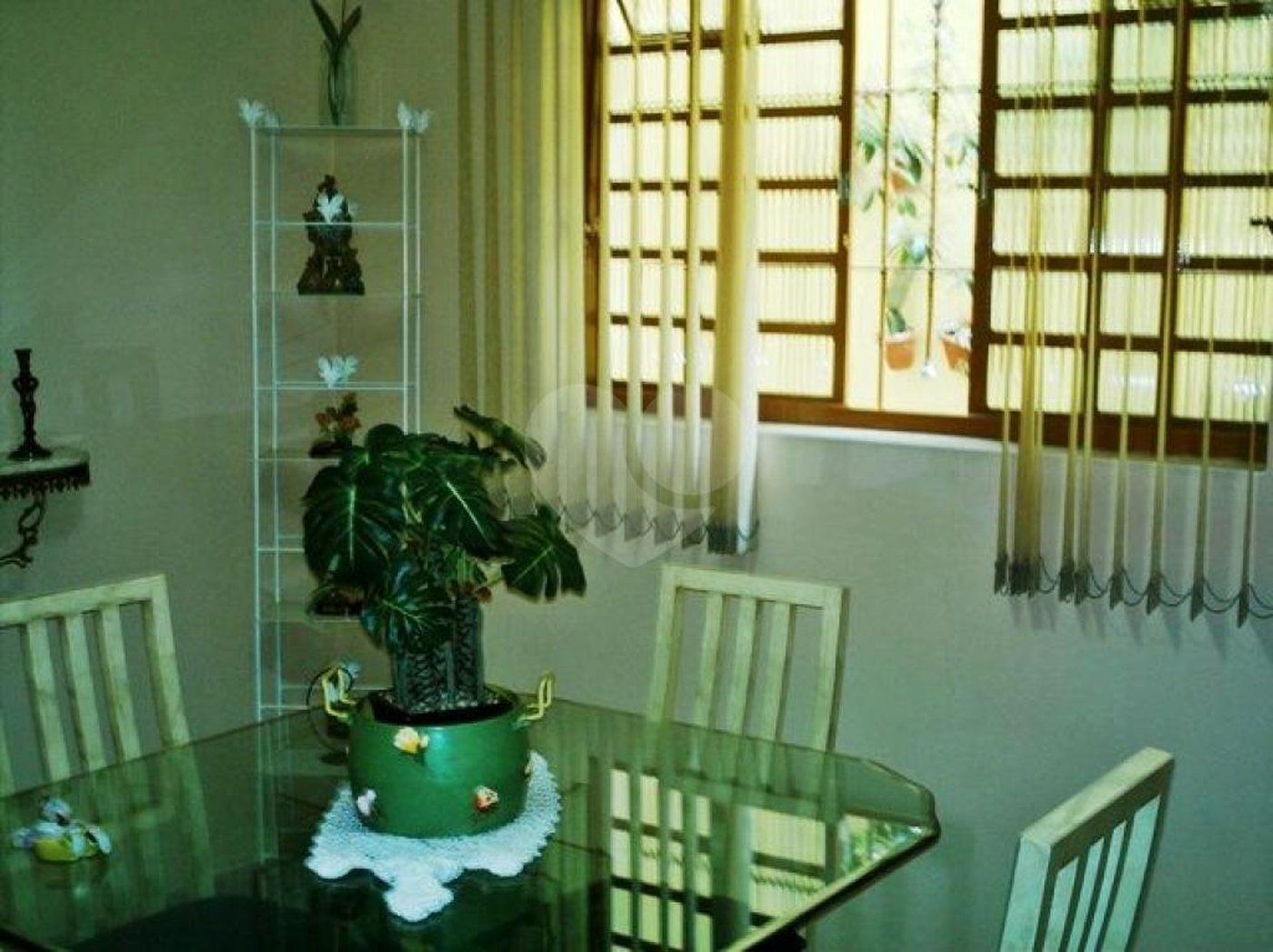 Sobrado à venda com 3 quartos, sendo 1 suíte, em Horto, São Paulo, SP